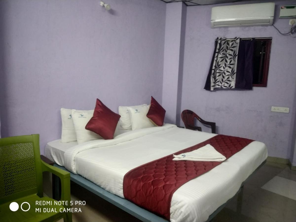 Skyry Hotel Iyyapanthangal チェンナイ エクステリア 写真