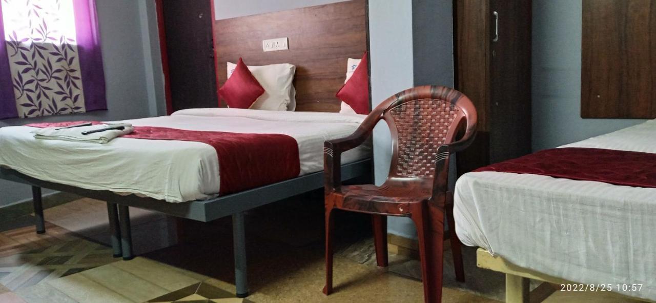 Skyry Hotel Iyyapanthangal チェンナイ エクステリア 写真